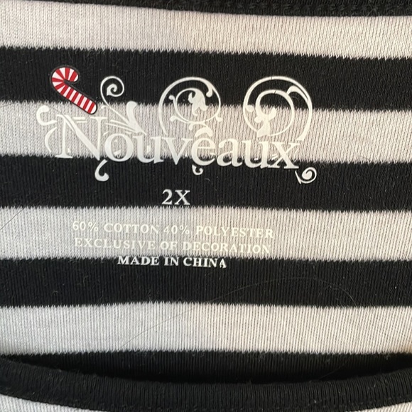 Top - Picture 3 of 4